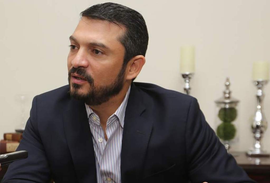 Diputado Yuri Sabas: "La mayor preocupación de la clase política es distribuirse puestos electorales"
