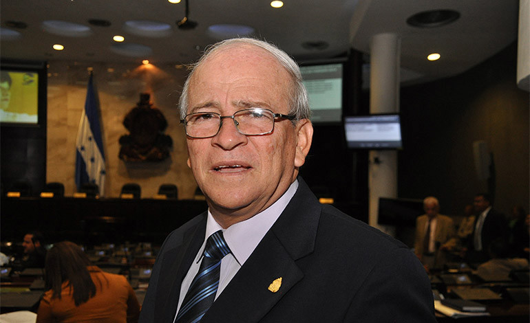 Jaime Villegas recomienda entregar cuentas pendientes de Banadesa a un bufete de abogados, para recuperar las deudas
