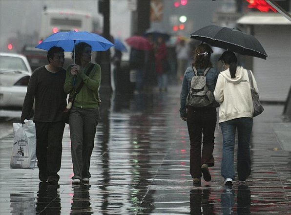 Pronostican lluvias y chubascos este fin de semana en Honduras