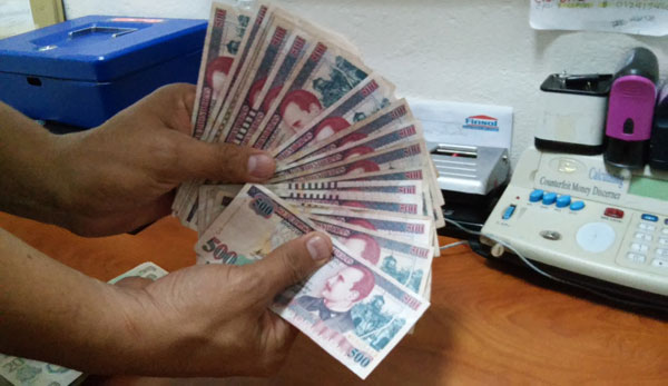 Defensores del consumidor irán a la carga para revisión del salario mínimo