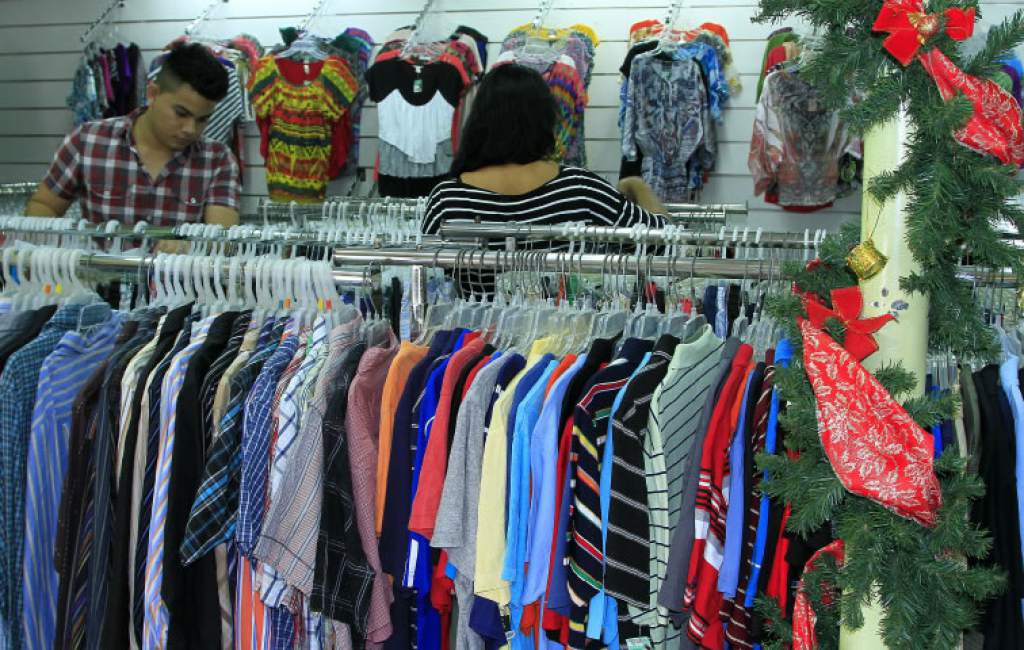 Microempresarios hondureños lamentan las pocas ventas pese que se acerca la navidad