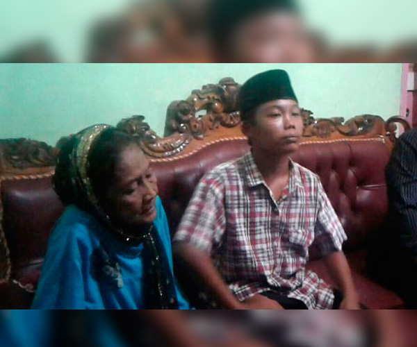 Adolescentes indonesio se casa