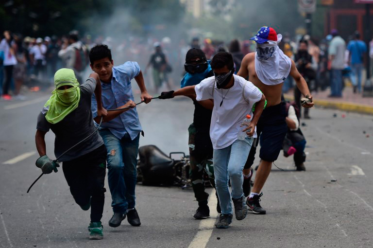 Dos mueren en jornada de Constituyente