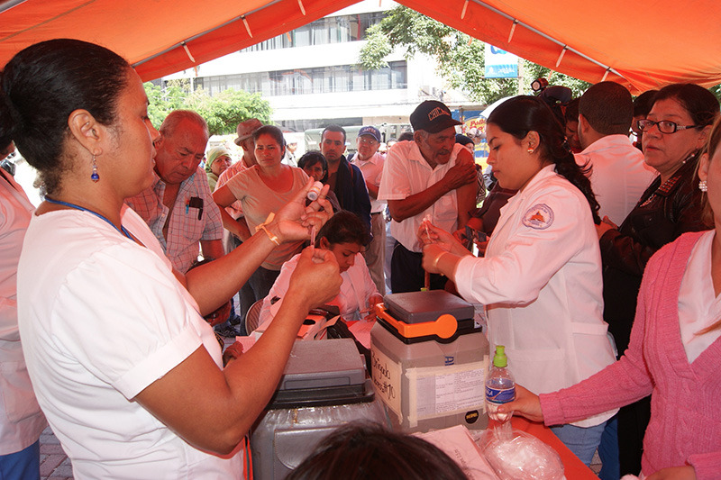 Epidemióloga pide a la población prepararse ante amenaza de la influenza