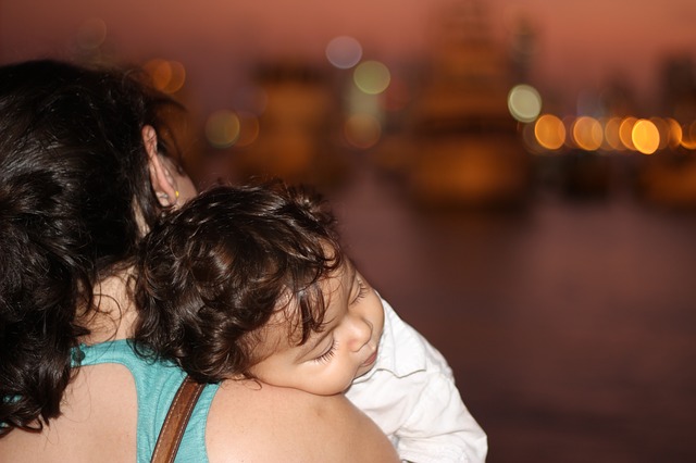 Madres solteras mantienen el 60% de hogares en Honduras