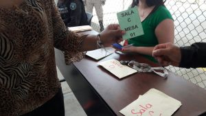 El INP ha emitido 3,600 identificaciones para familiares de los internos