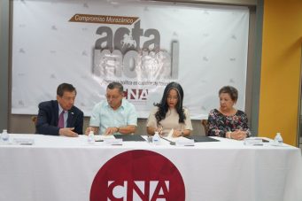 Lucas Aguilera de la DC firmó el "Pacto Morazánico"