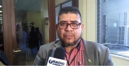 No asiste a cita de querella Omar Rivera, de la Comisión depuradora