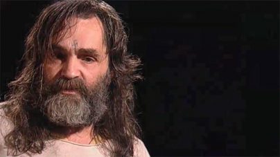 El gurú criminal y psicópata estadounidense Charles Manson muere a los 83 años