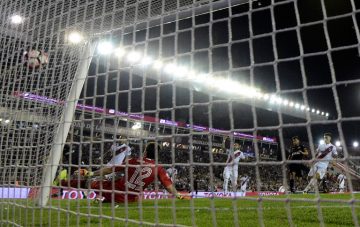 Lanús, con épica, ya espera en la final de Libertadores a Gremio o Barcelona