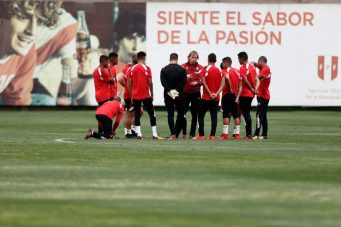 Perú, sin Guerrero, se concentra para repechaje contra Nueva Zelanda