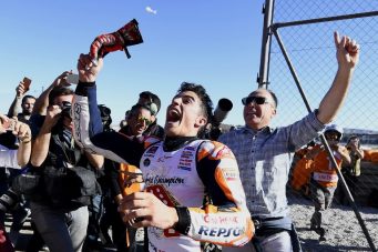 Marc Márquez gana su cuarto título mundial de MotoGP en Valencia