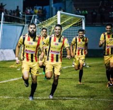 Real España con un pie en la liguilla al derrotar al Juticalpa
