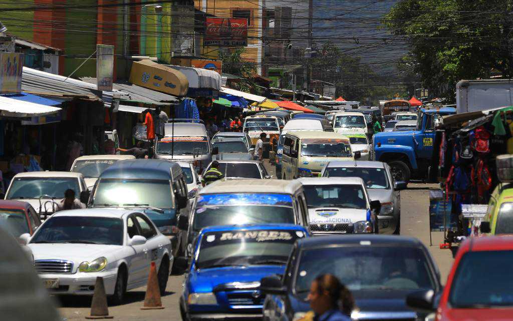 Mas de L200 millones asciende mora por pagos de matricula vehicular