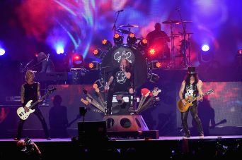 El reencuentro de Guns N' Roses es la cuarta gira más rentable de la historia