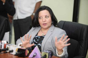 Yo sabía del tráfico de becas, dice ex ministra Yolani Batres