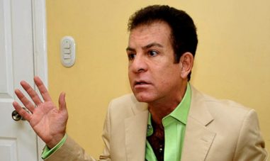 Sobre comunicado de la OEA, Salvador Nasralla acepta ser un "ingenuo" en política