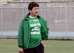 HÉCTOR VARGAS