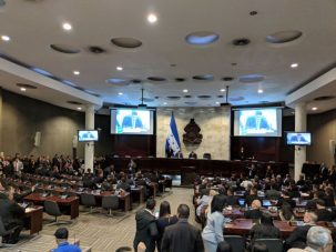 Congreso hondureño debate polémico proyecto de control a redes sociales