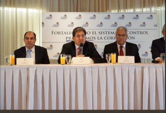 TSC realiza convenio con Peru para implementar normas de auditoria