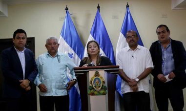 Gobierno y Sector Social de la Economía acuerdan revisión progresiva del 1.5%