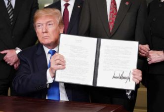 China amenaza a Estados Unidos con aranceles y afirma no temer una "guerra comercial"