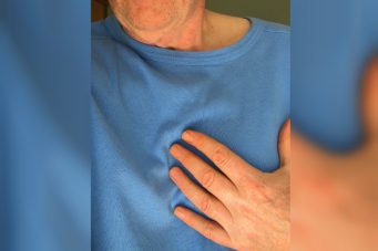La soledad aumenta el riesgo de morir de un infarto (estudio)