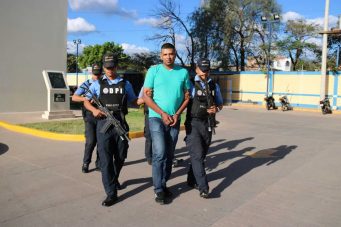 Capturan a sujeto vinculado a masacres de la banda de exalcalde de Reitoca