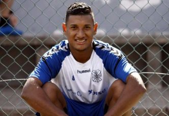 BRYAN ACOSTA