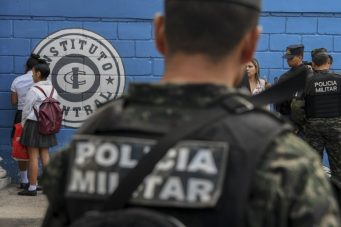 Estudiantes hondureños, en la línea de fuego de la delincuencia