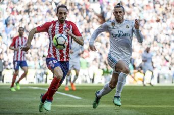 Real Madrid y Atlético empatan 1-1 y acercan al Barça al título