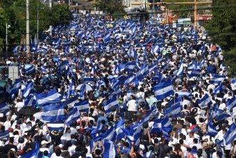 Masiva marcha en Nicaragua reclama fin de represión y libertad de detenidos