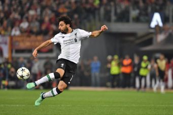 Klopp preferiría que Mohamed Salah descansara en lugar de viajar para recoger premios