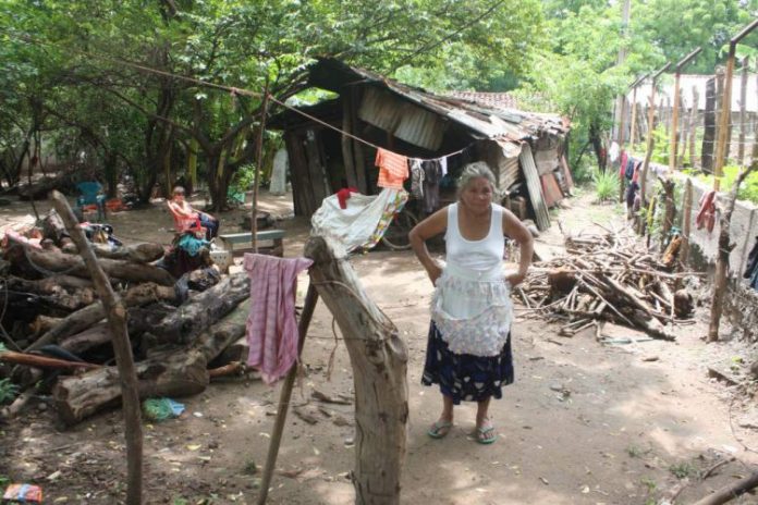 Rafael Alegría señala que cuatro millones de campesinos hondureños están extrema pobreza