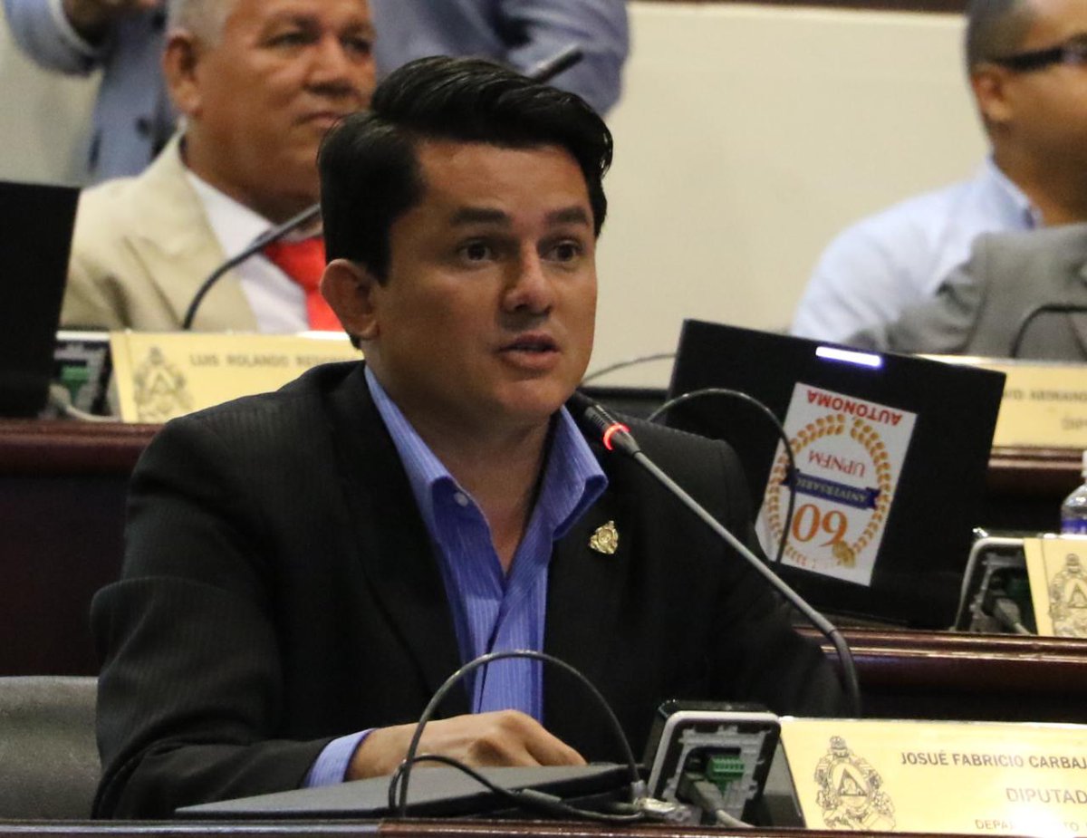 Presentado oficialmente proyecto para consultar sobre una Asamblea Nacional Constituyente en Honduras