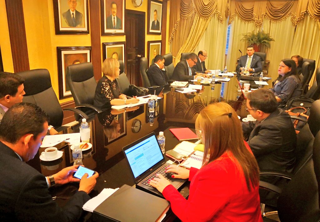 aspirantes a fiscal