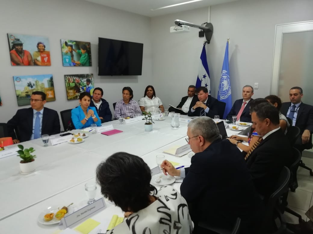 Estancadas las reuniones hasta que el Gobierno responda sobre vinculación del diálogo
