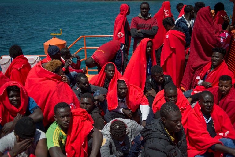 España rescata a 340 migrantes en el Mediterráneo
