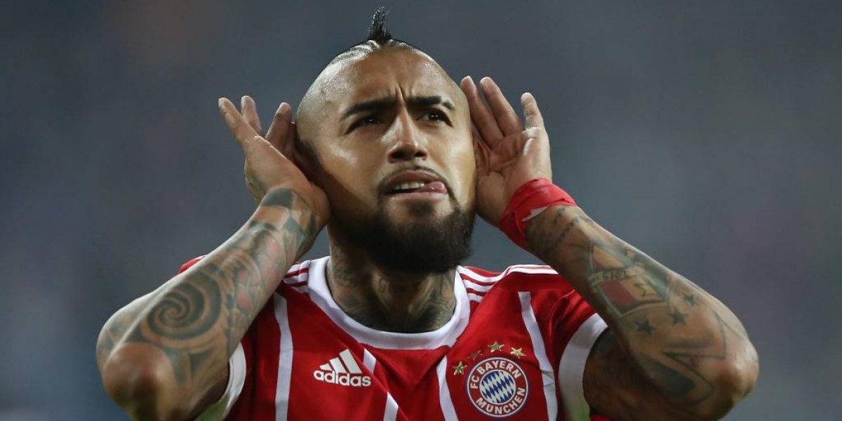 BARCELONA FICHÓ A VIDAL POR TRES AÑOS