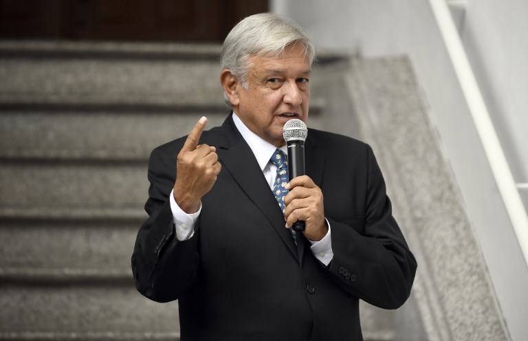 López Obrador dice que nadie amenazará más a México con un muro