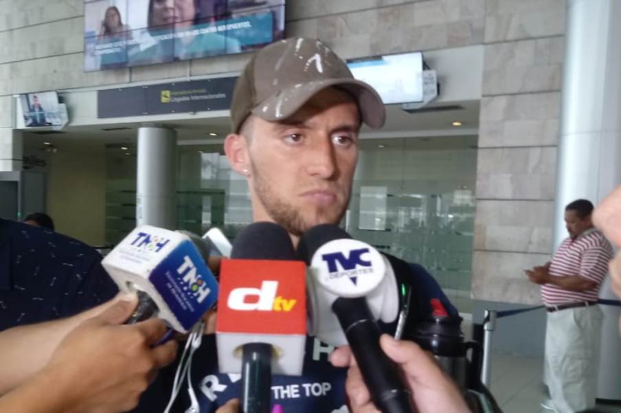 OLIMPIA FICHARÁ POR UN AÑO A ESPÍNDOLA