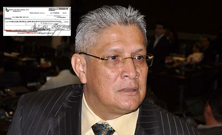 Esdras López