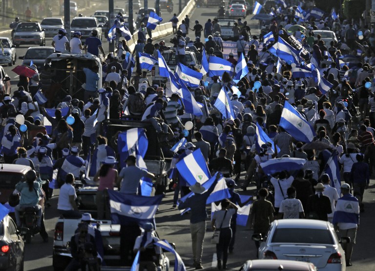 "¡Vamos ganando!": miles de opositores protestan contra Daniel Ortega en Nicaragua