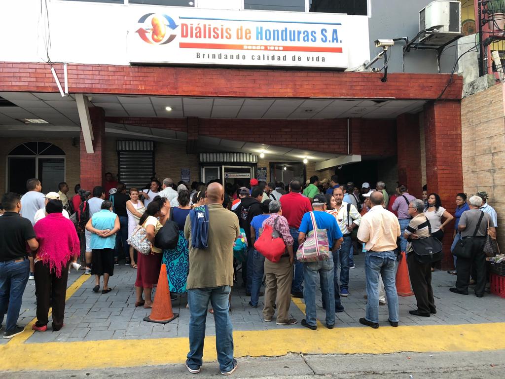 Se normaliza temporalmente atención a pacientes renales