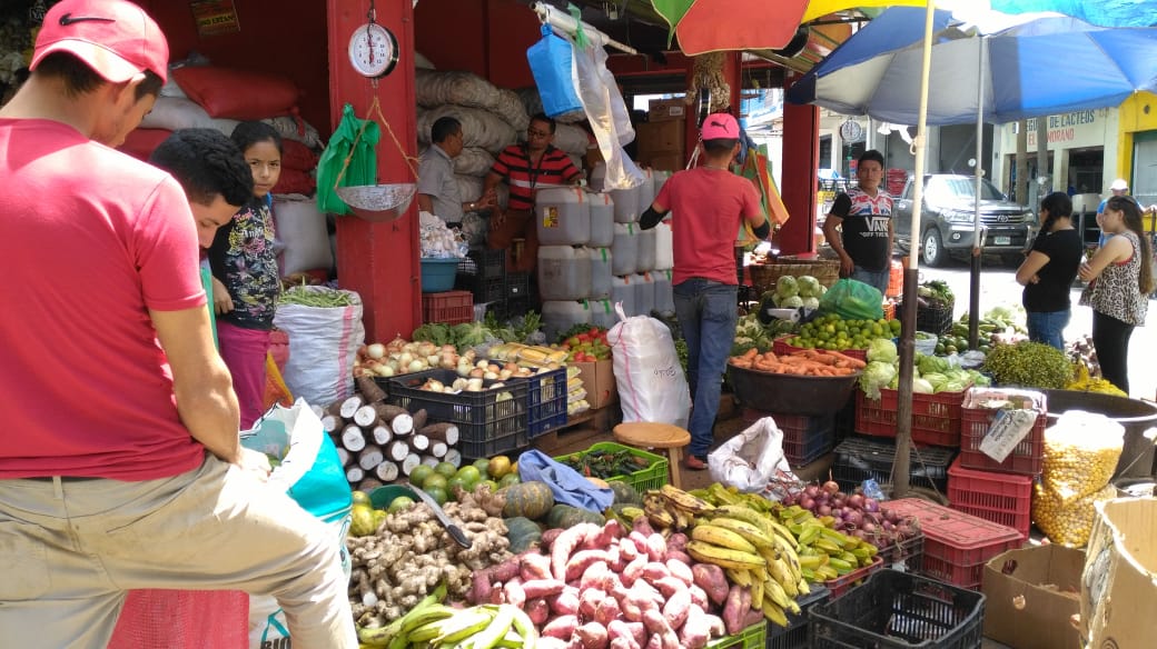 Dirigente obrero pide castigar a "mercaderes de la muerte" que incrementan precio de canasta básica