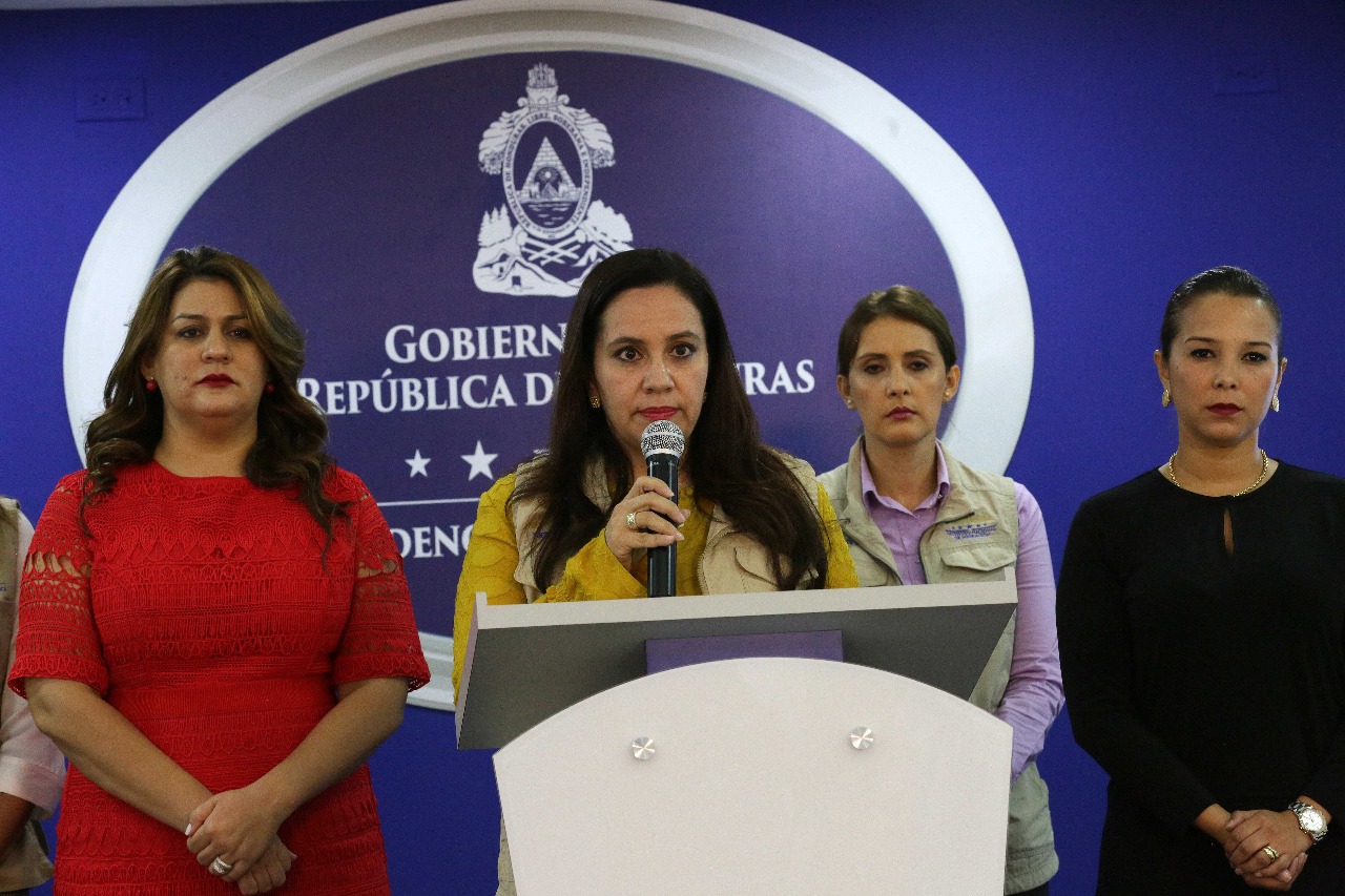 Gobierno exige a organizadores de caravana de migrantes entregar listado de hondureños que cruzaron la frontera