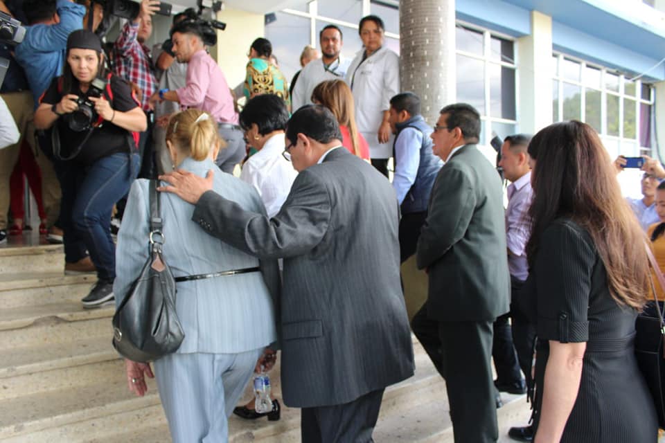 Toman posesión los interventores del Hospital Escuela Universitario