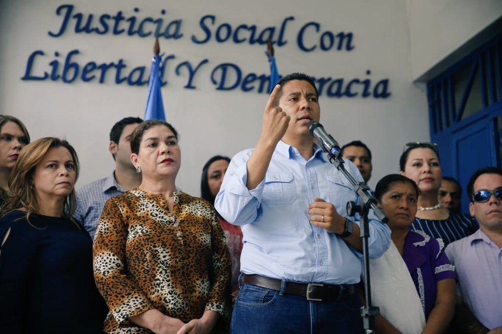 Nacionalistas dicen estar abiertos a apoyar la consulta popular sobre diversos temas de país