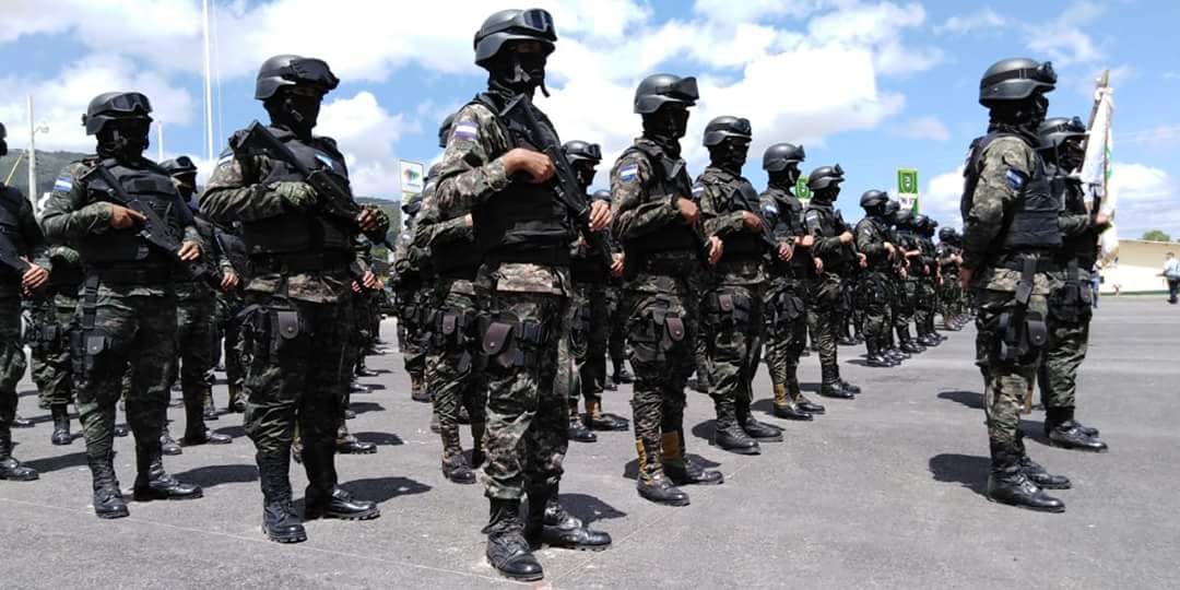 Economista sugiere un congelamiento en compra de armas y reparación de helicópteros que no perjudica accionar de FAH en la pandemia