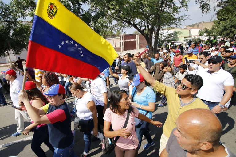 Artistas "celebran el triunfo de Guaidó en Venezuela" (Fotos)